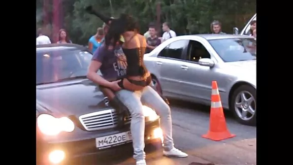 Трудно кастинг на два члена на свой сузанита порно клип ред кльощава грозна уличница.